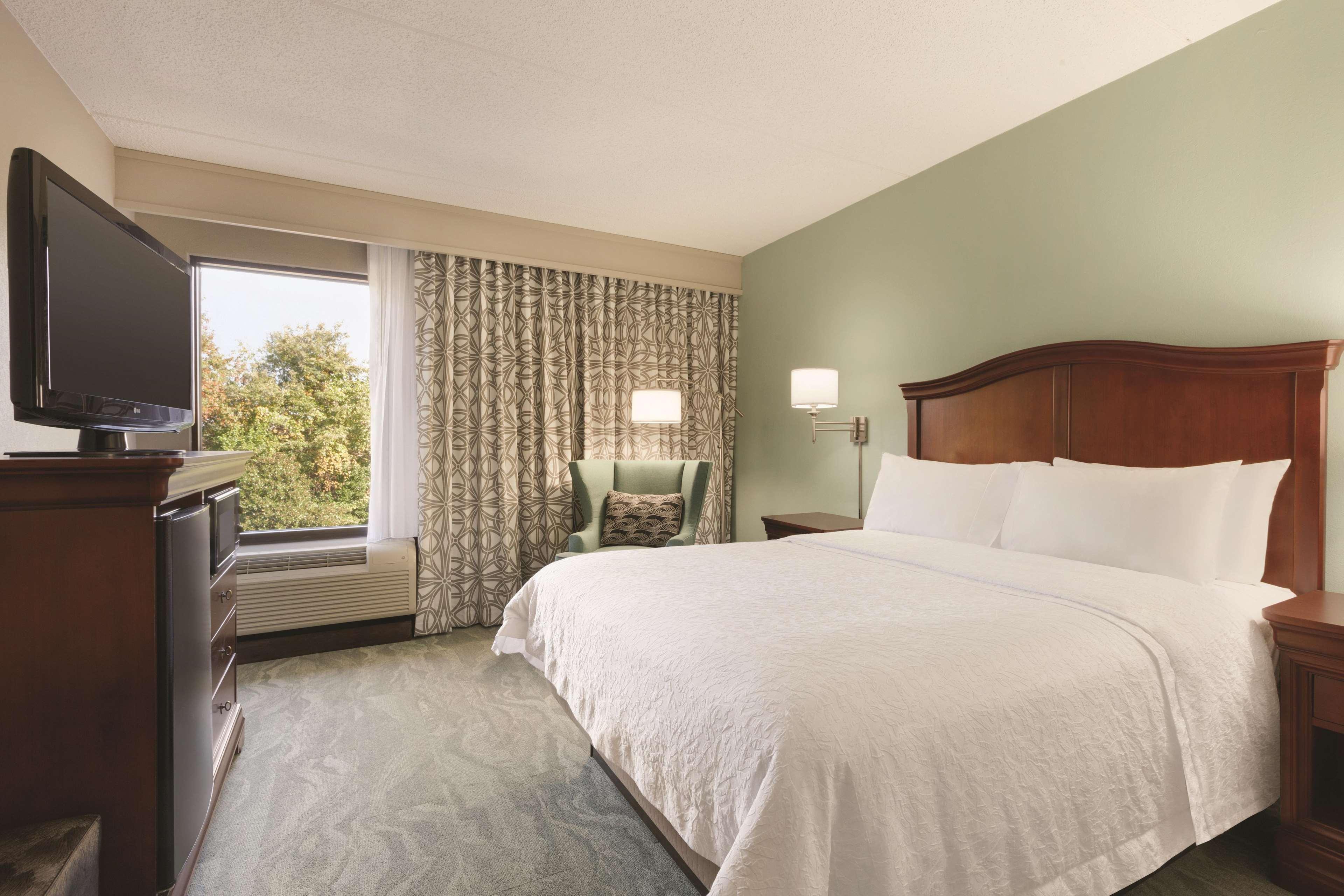 Hampton Inn Richmond/Ashland Exterior photo