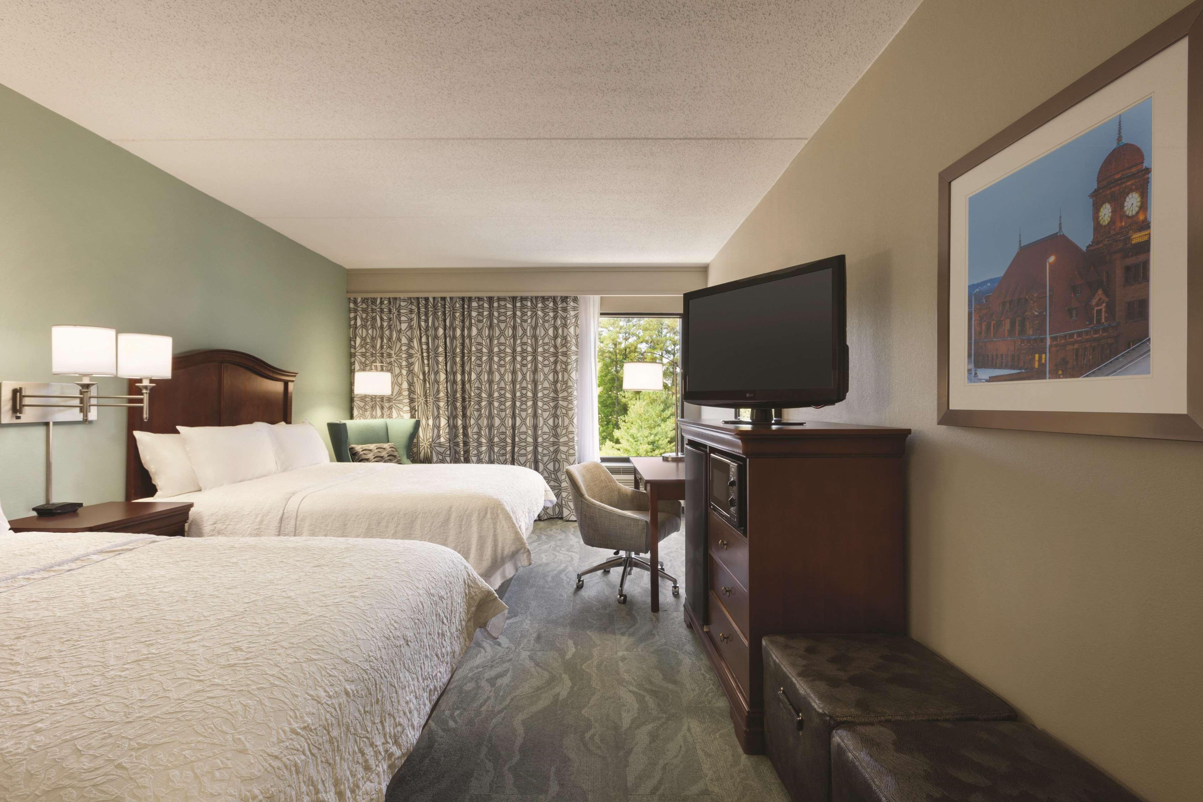 Hampton Inn Richmond/Ashland Exterior photo