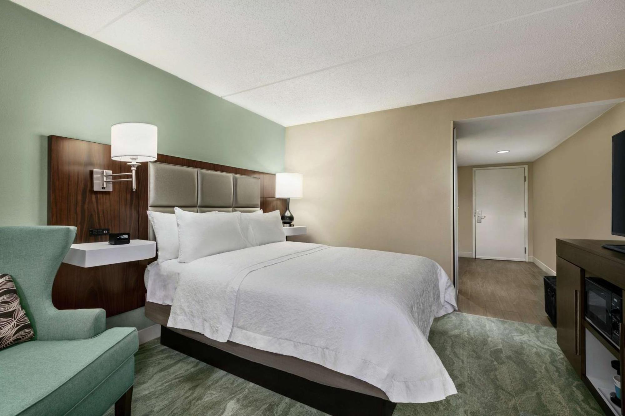 Hampton Inn Richmond/Ashland Exterior photo