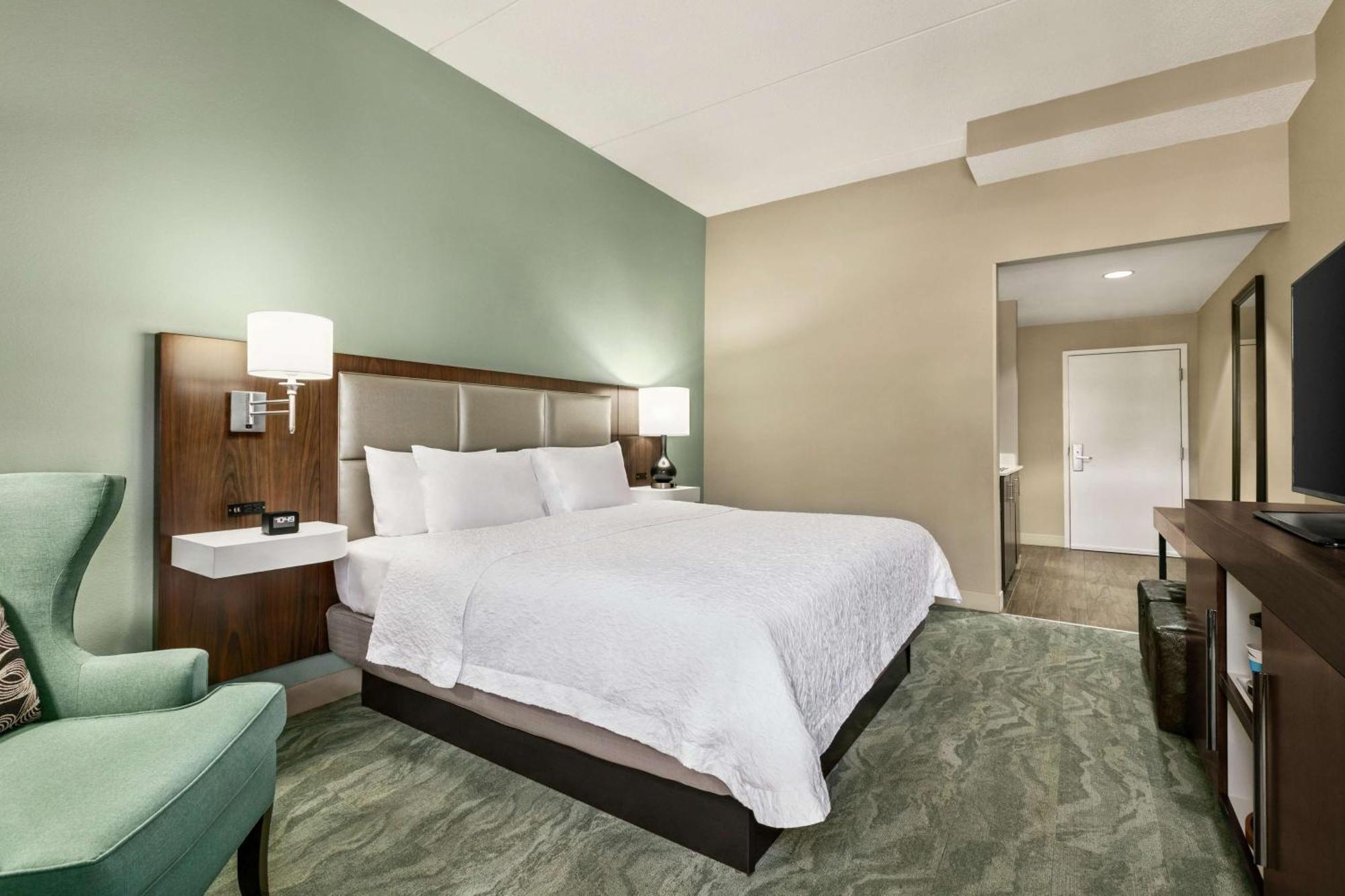Hampton Inn Richmond/Ashland Exterior photo