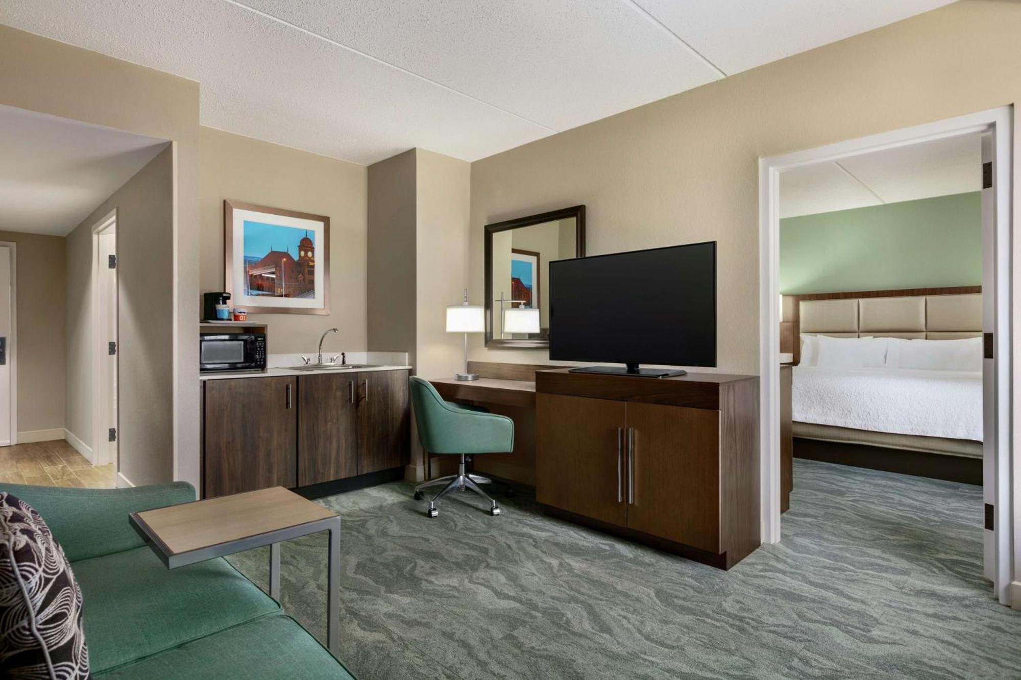 Hampton Inn Richmond/Ashland Exterior photo